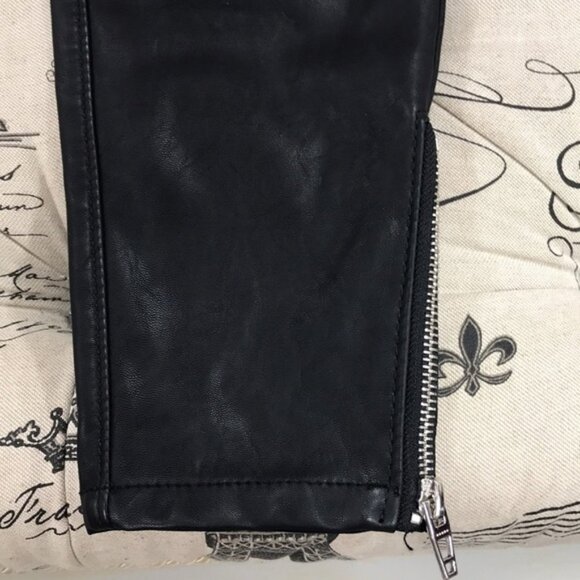 BLANK NYC Vegan Leather Moto Jeans - Picture 5 of 7